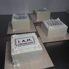 Торт на корпоратив новогодний
