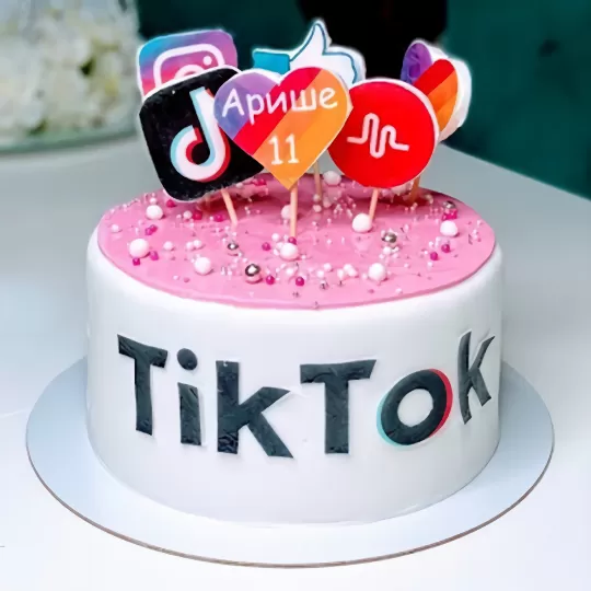 Торт Тік Ток